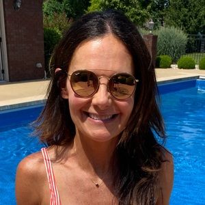 Meet your Posher, Lisa